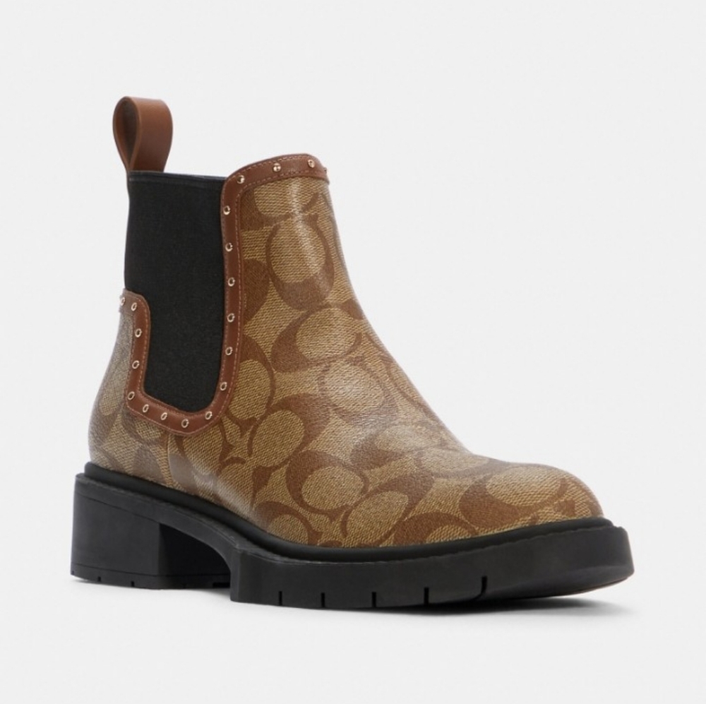 Coach Lory Sig Bootie w/ original box - Picture 5 of 5